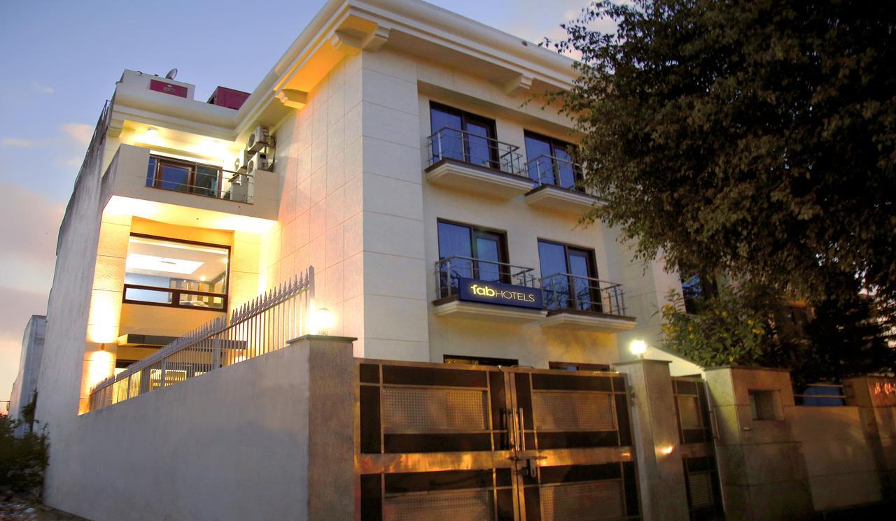 Fabhotel Oasis Dlf Phase 3 Gurgaon Zewnętrze zdjęcie