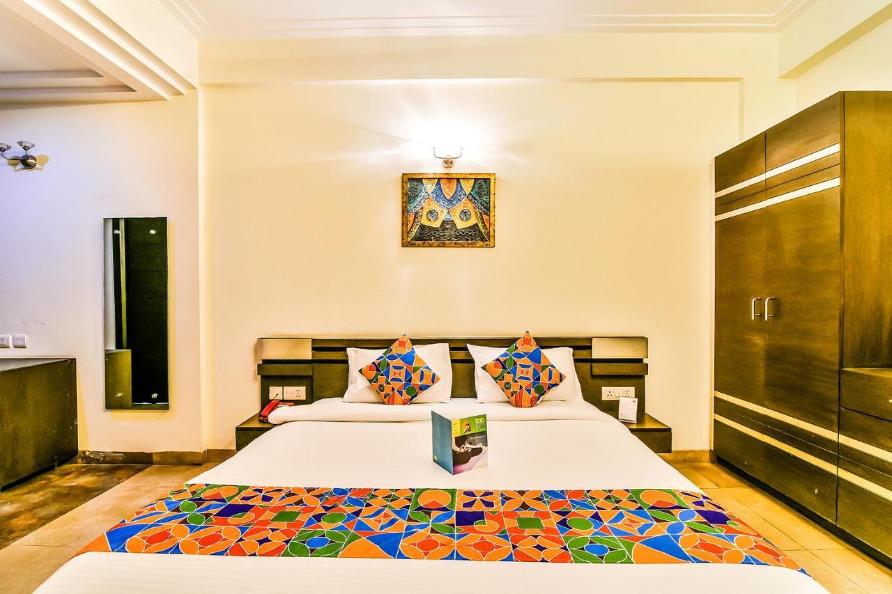 Fabhotel Oasis Dlf Phase 3 Gurgaon Zewnętrze zdjęcie